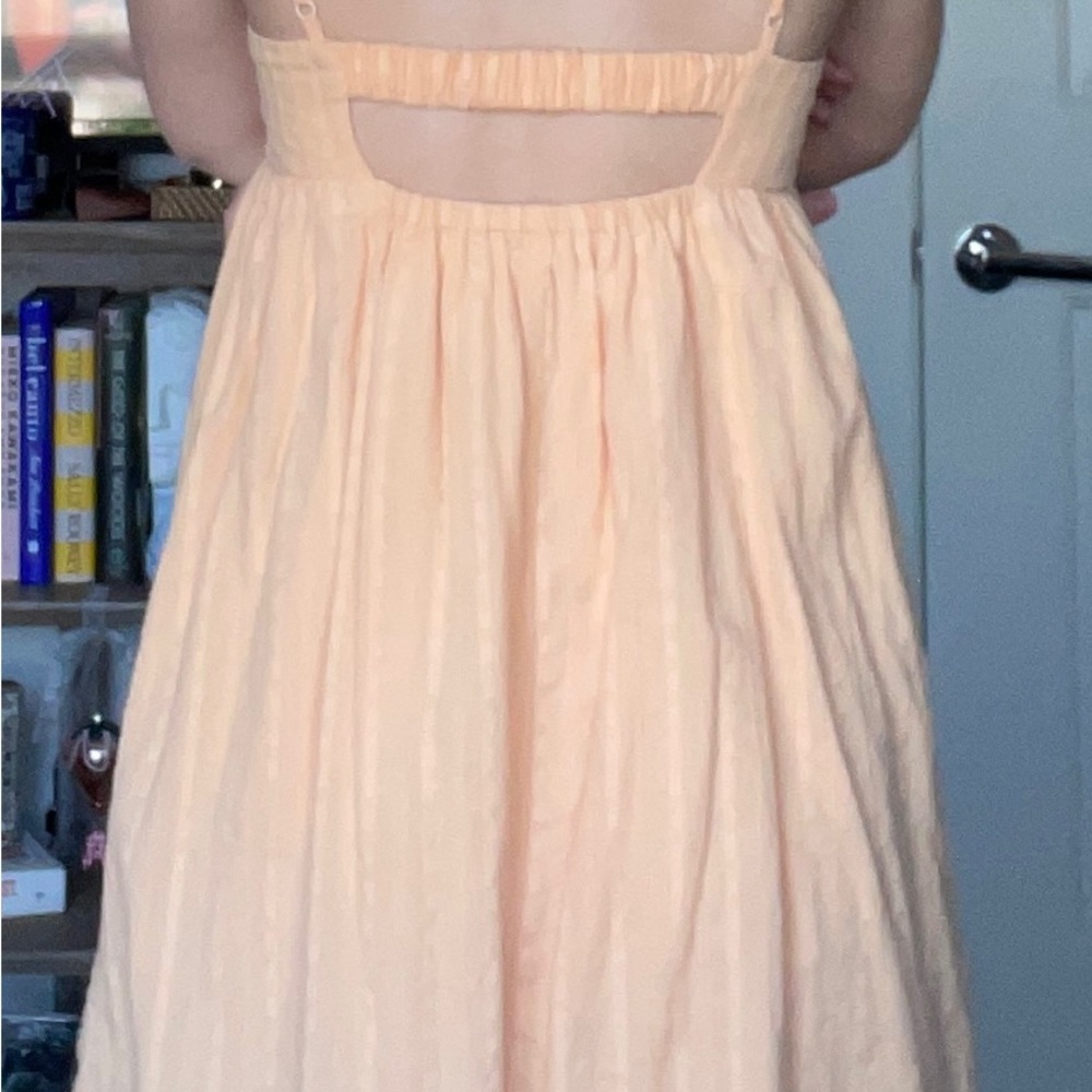 Sundress - Picture 3 of 4